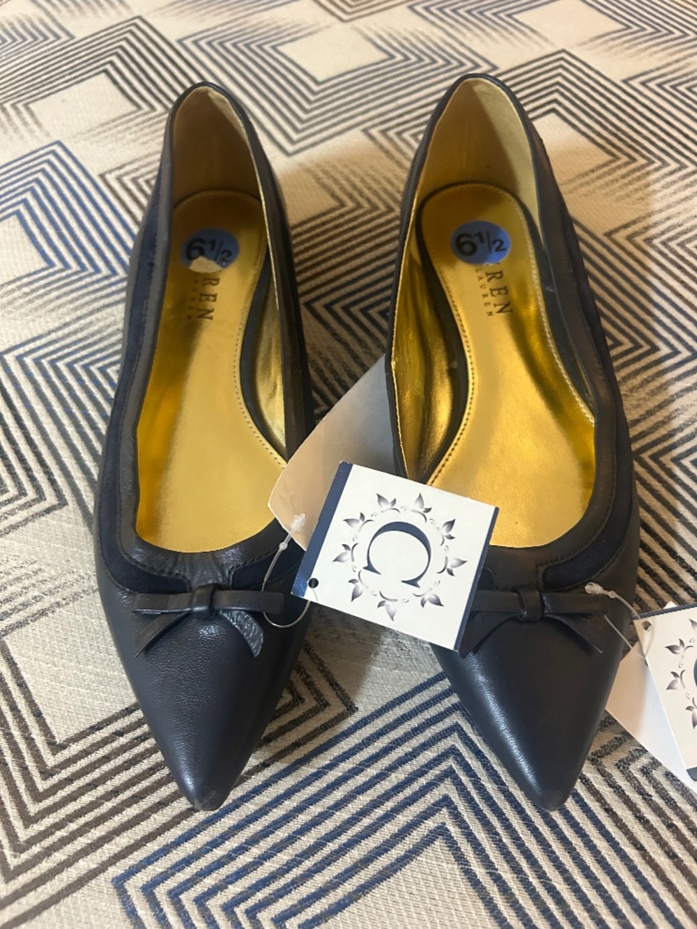 Lauren Ralph Lauren Black Pointed Toe Bow Ballet Flats NWT Size 6.5 New with ta